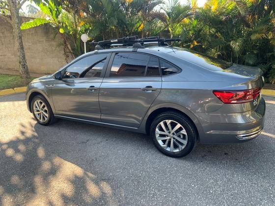 VOLKSWAGEN VIRTUS 1.0 200 TSI HIGHLINE AUTOMÁTICO